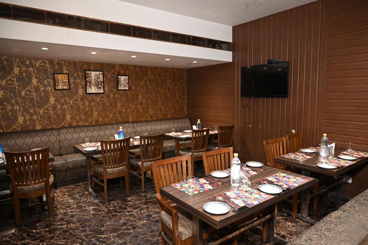 Hotel Lawrence Amritszár Kültér fotó